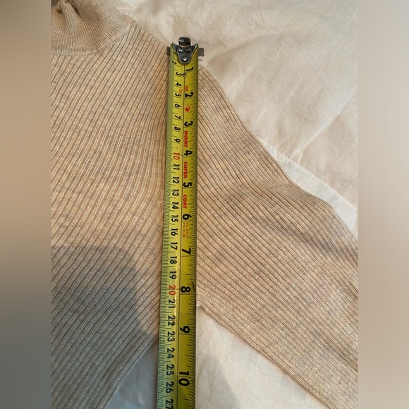 Time and True crocheted cardigan, medium 8 to 10 new with tags long - Picture 7 of 9